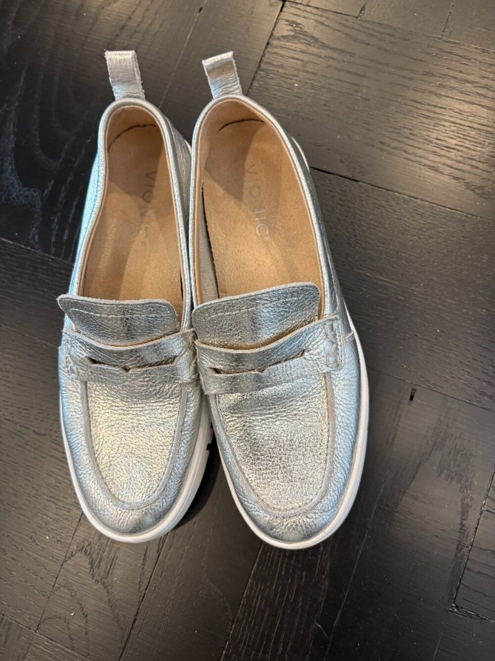 Vionics Sneaker Loafer size 7.5